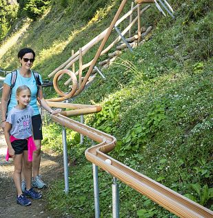 Kugelbahn im Alpinolino Westendorf.