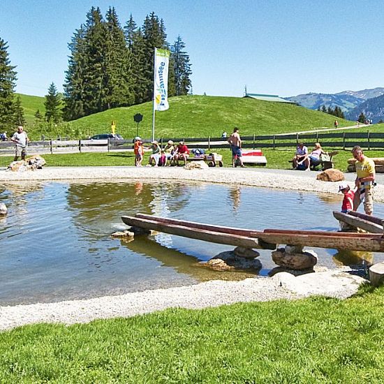 See zum Spielen für Klein und Groß.