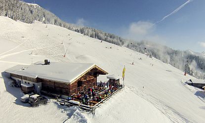 Skihütte direkt an der Piste.