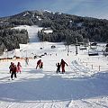 Kindergruppen am Übungsgelände in Westendorf.